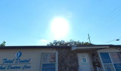 Total Dental & Denture Care: Dr. Kelvin Lantigua DMD - General dentist in Hollywood, FL