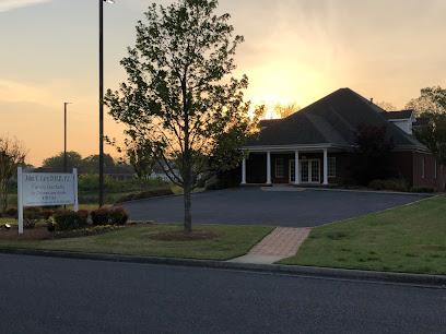 John E. Carr DMD, PC - General dentist in Albertville, AL