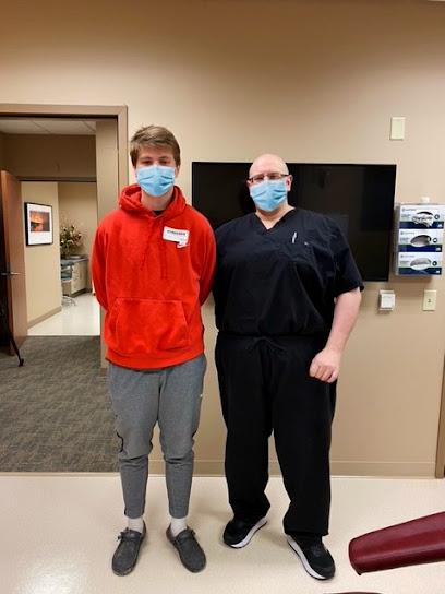Siouxland Oral Surgery, Dental Implants and Wisdom Teeth - Oral surgeon in Yankton, SD