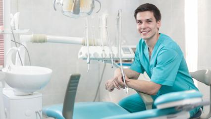 Ronald P Martin DMD PC - Oral surgeon in Stockbridge, GA