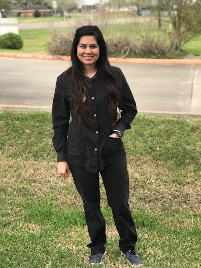 Edna Dentistry - General dentist in Edna, TX