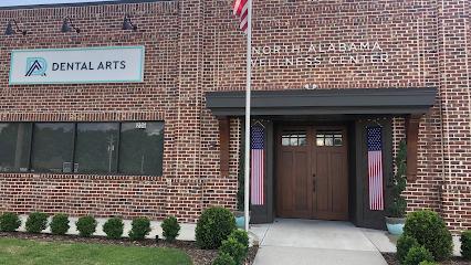 Dental Arts: Kari Bartlett, DMD, FAGD - General dentist in Cullman, AL