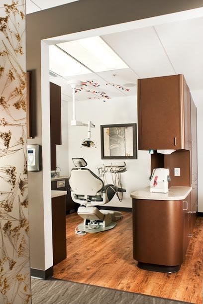 Killingsworth Yvette L DDS - Cosmetic dentist in Parker, CO