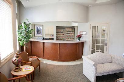 River Oaks Dental Care | Russell C. Parker, DMD, PLLC - General dentist in Decatur, AL