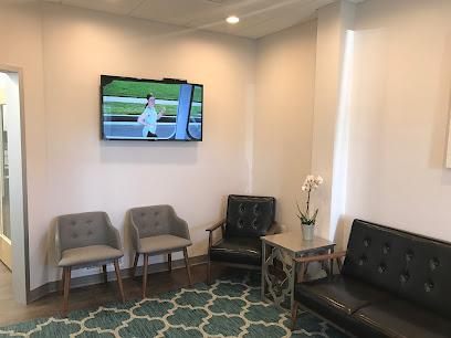 Lakewood Dental - General dentist in Bristol, CT