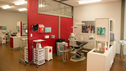 Extraction and Denture Center - General dentist in Orlando, FL
