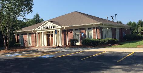 Classic Smiles Dentistry - General dentist in Austell, GA
