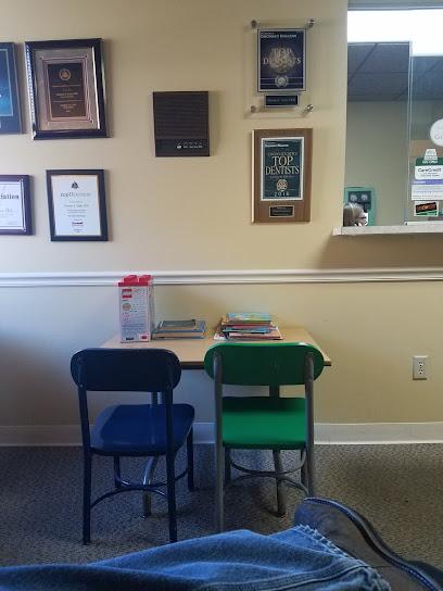 Yash Thomas F DDS - General dentist in Batavia, OH