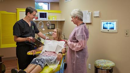 Strull Oral Surgery - Oral surgeon in Seymour, IN