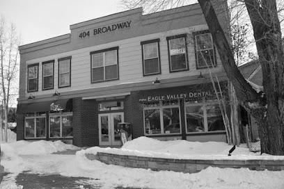 Eagle Valley Dental - General dentist in Eagle, 