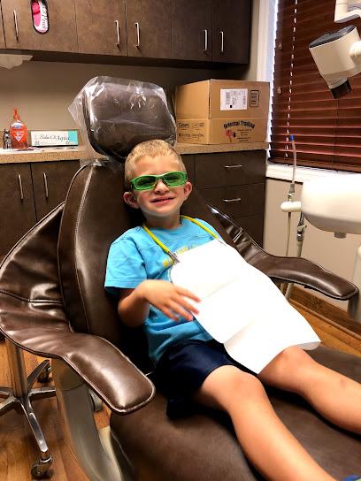 Heritage Dental PC - General dentist in Antioch, IL