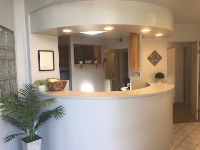 Mayo Denture Center Ashland, LLC - General dentist in Ashland, OR