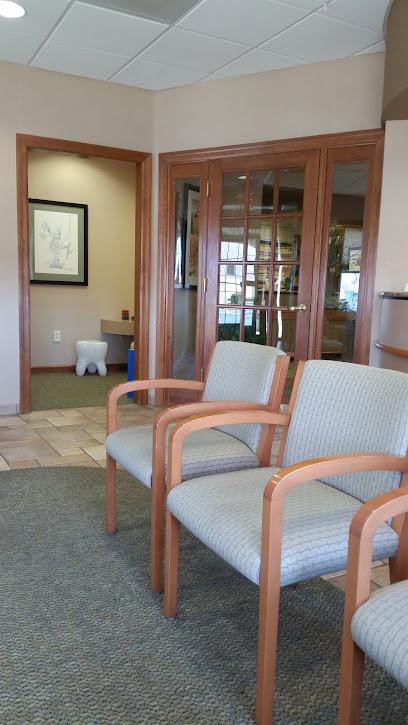 Crossroads Dental Care - General dentist in Wentzville, MO