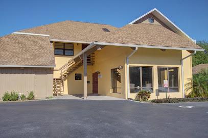 Smile Design Dentistry Fourth Street - General dentist in Saint Petersburg, FL