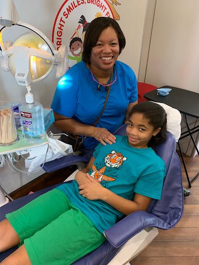 Curry Dental Center - General dentist in Williamsburg, VA