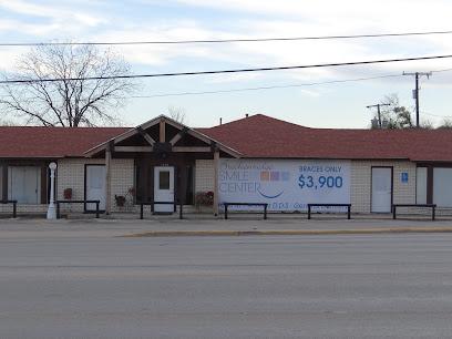 Breckenridge SMILE Center - General dentist in Breckenridge, TX
