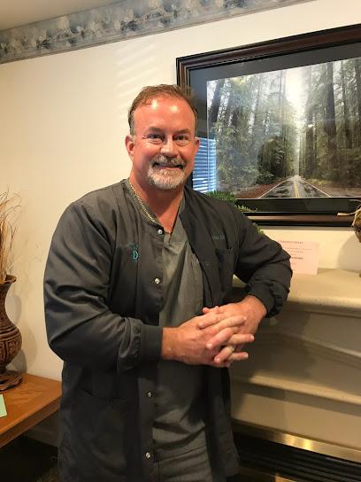 Moss Family Dentistry - General dentist in Willows, CA