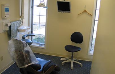 Dr. Kevin Schlee - General dentist in Springfield, IL