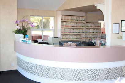 Dr. Khoi D. Le, DDS - General dentist in Hollister, CA