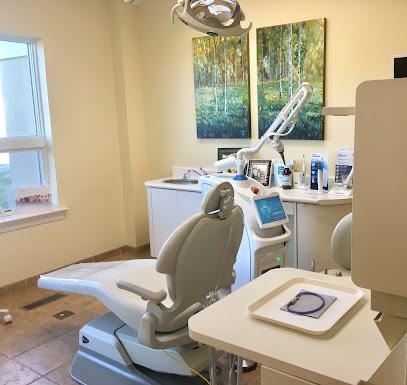 Robert C. Hull, D.D.S., P.C. - General dentist in Lexington, VA