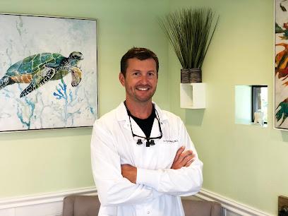 Tyler Baker Dentistry - General dentist in Largo, FL