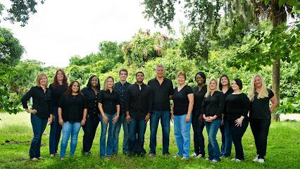 Broadway Dental - General dentist in Tampa, FL