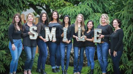 Dr. Zareen I. Kapadia, DDS - General dentist in Aurora, IL