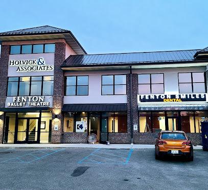 Fenton Smiles - General dentist in Fenton, MI