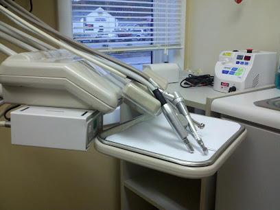 Lippitt Ronald w DMD. Coventry Dental - General dentist in Coventry, RI