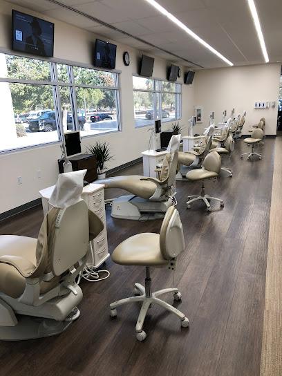 Chen Orthodontics: Dr. Chun-Hsing J. Chen, DDS - Orthodontist in Bakersfield, CA
