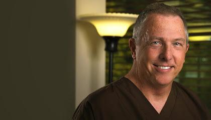 Steven E. Lynn, DDS - General dentist in Vincennes, IN