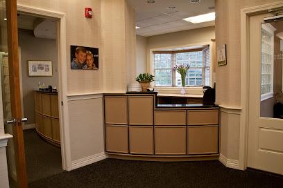 Jeffrey M Anderson DDS - General dentist in Hingham, MA