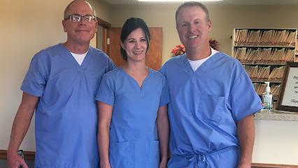 Fulton Dental Associates - General dentist in Fulton, IL