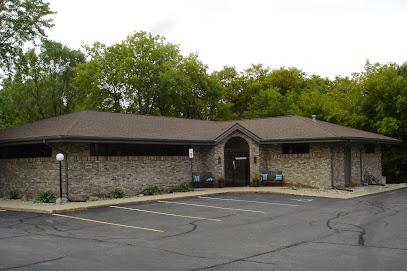 Burton Dental Center: Zachary Wisniewski DDS - General dentist in Burton, MI