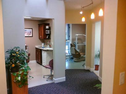 Calnon & Cilano - General dentist in Rochester, NY