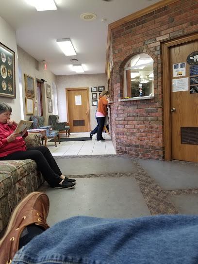 Sims Dental Clinic - General dentist in Tecumseh, OK