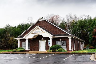 Yang, Bee Lay DDS, PA - General dentist in Hickory, NC