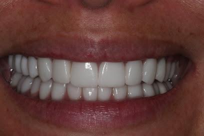 Dr. Eric D. Arias, DDS - General dentist in Pinellas Park, FL