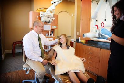 Douglas B Hunt D.D.S - General dentist in Queen Creek, AZ