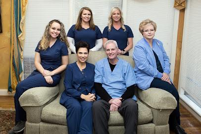 Dr. Richard R. Miller Jr, DDS - General dentist in Summerville, GA