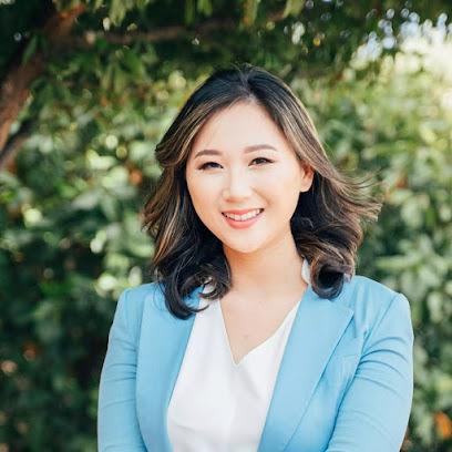 Prime Dental: Dr. Sarah Kym, DDS - General dentist in Tucson, AZ