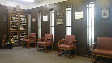 W. Clay Wright, DDS - General dentist in Alvin, TX