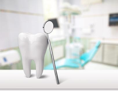 Robert D Freedland DDS PA - General dentist in Riegelwood, NC
