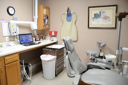 Morris Jeffrey T DDS - General dentist in Paris, TN