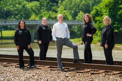 French Broad Family Dentistry - General dentist in Marshall, NC