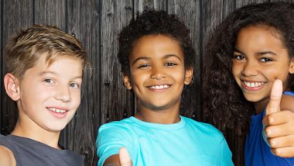Corona 26 Dental Group - General dentist in Corona, NY