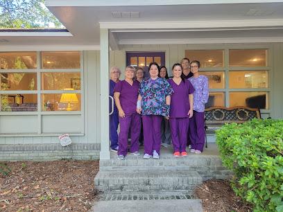 Mili E. Hunt, DMD - General dentist in Valdosta, GA