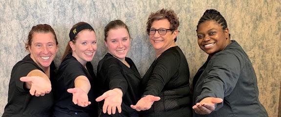Mindy Munowitz DDS - General dentist in West Chester, OH