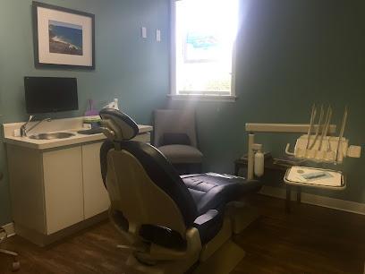 Christopher Comer, DMD LLC - General dentist in Savannah, GA