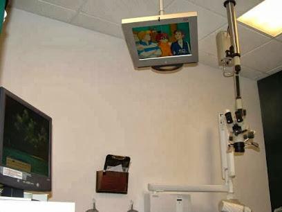 North Fulton Endodontics, PC: Johnson Clifford L DDS - Endodontist in Suwanee, GA